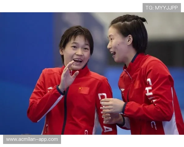 全红婵和陈芋汐争夺跳水金牌，竞争激烈，全红婵陈芋汐包揽冠亚军